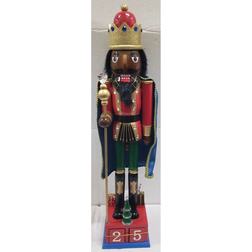 Wooden Nutcracker,24